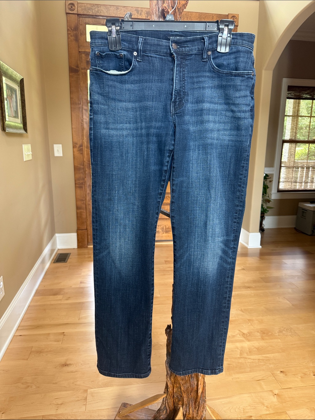 Lucky Brand Mens Indigo StraightLeg Jeans